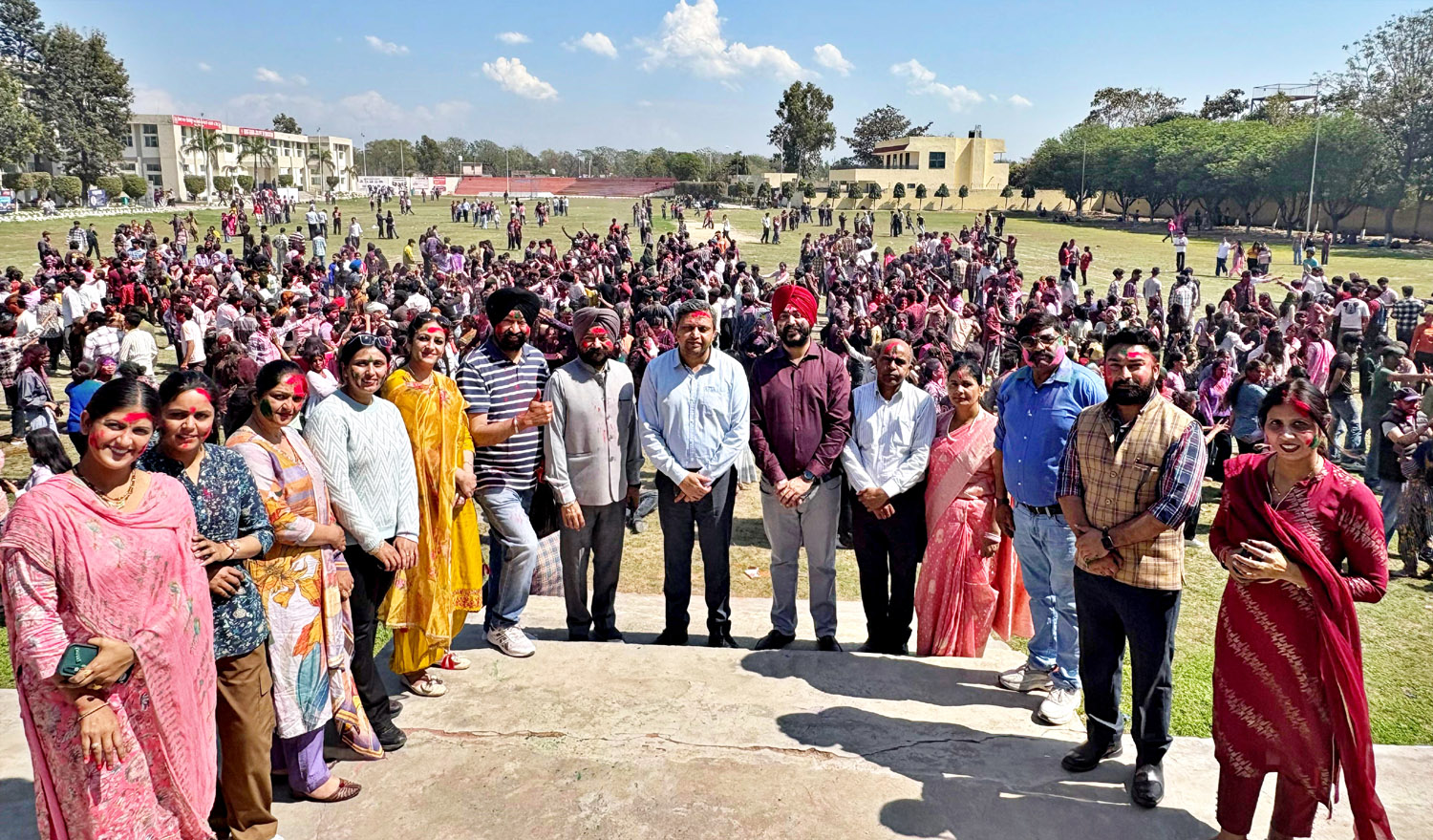 ਰਿਆਤ ਬਾਹਰਾ ਐਜੂਕੇਸ਼ਨ ਸਿਟੀ ਵਿੱਚ ਹੋਲੀ ਦਿਹਾੜਾ ਧੂਮਧਾਮ ਨਾਲ ਮਨਾਇਆ ਗਿਆ